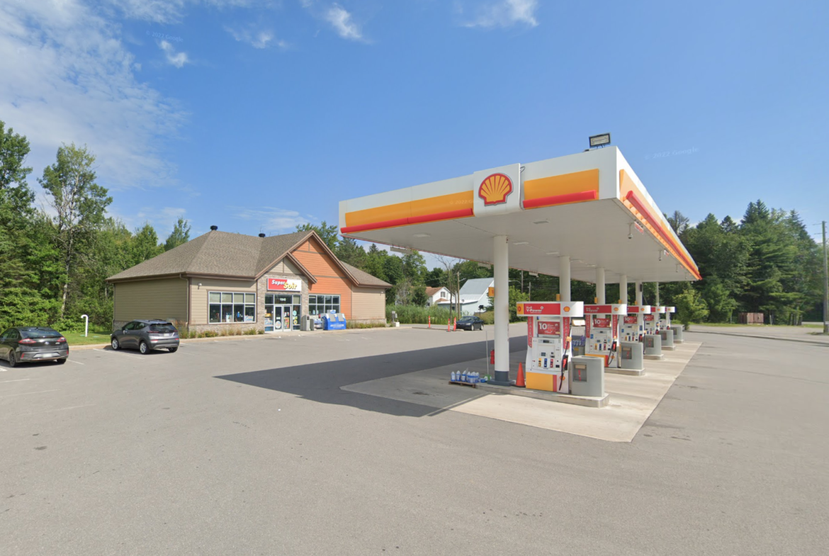 En route - 1040 Boulevard Ste Sophie, Sainte-Sophie, QC, Canada